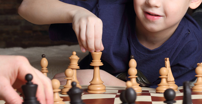 Perché insegnare ai bambini a giocare a scacchi