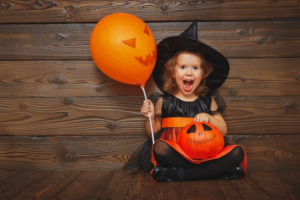 Tante idee per costumi di Halloween fai da te per bambini. Tutorial e consigli per fare in casa i costumi di Halloween per i piccoli
